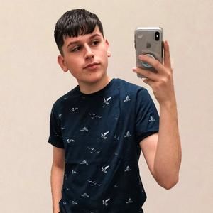 Meet your Posher, Emiliano